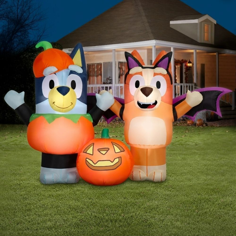 Nib Halloween Airblown Yard Inflatables Bluey and Bingo & Pumpkin 8ft wide